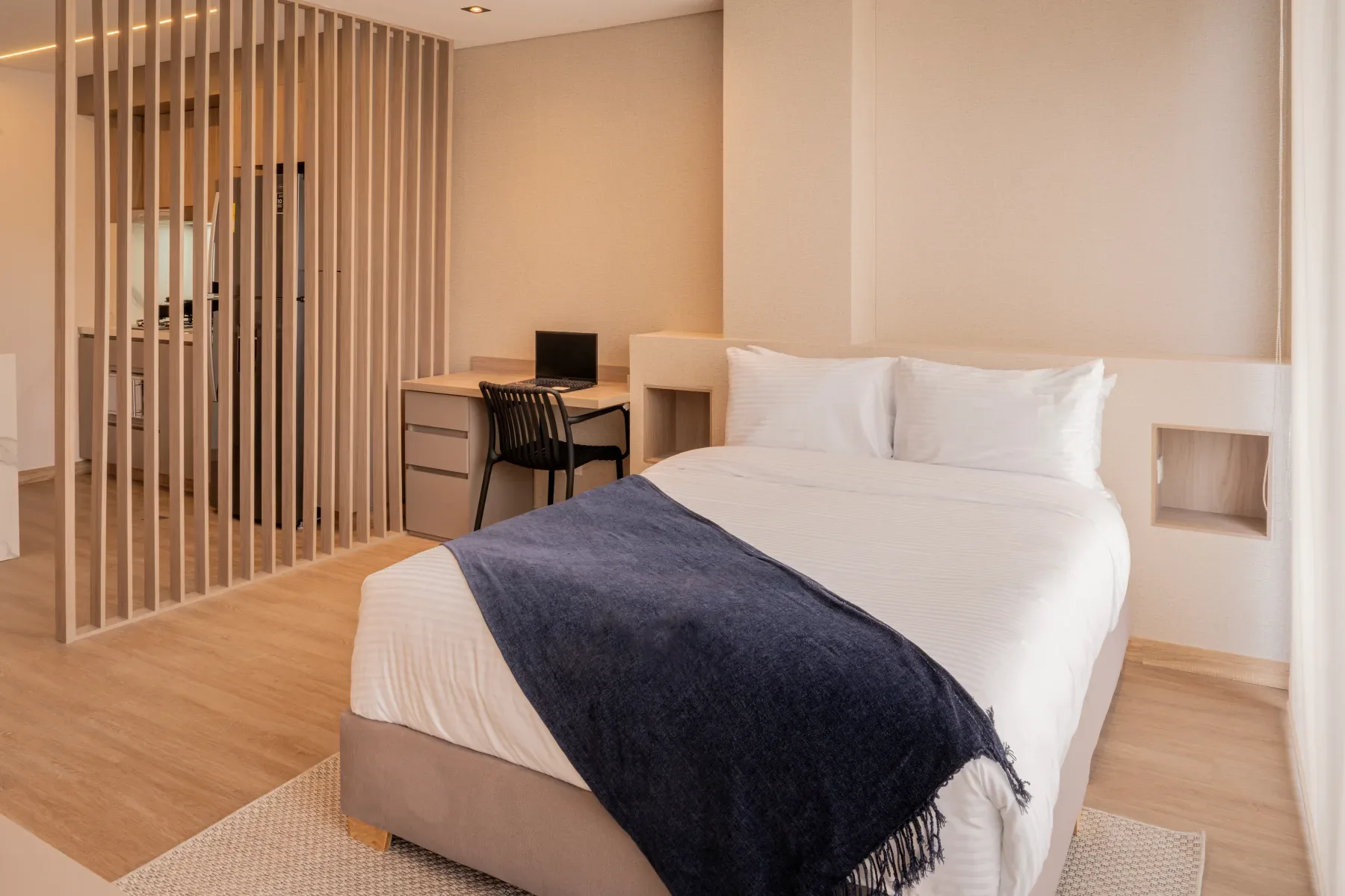 Tipo 1 — habitación con escritorio